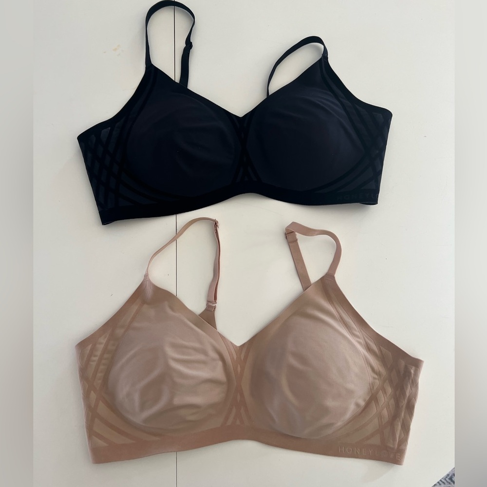 Two Honeylove Silhouette Wireless Seamless Bras‎ Black & Nude Size Large